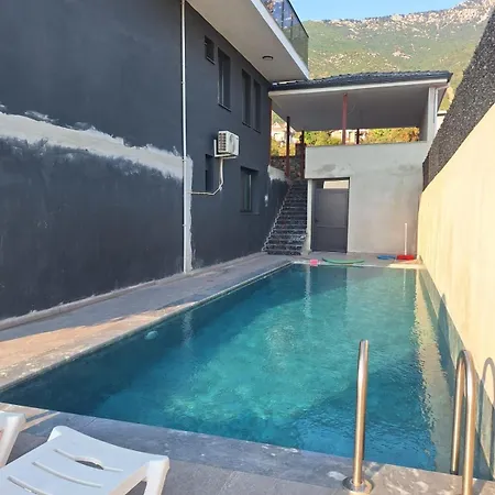 Azra Luxury With Pool For 2 People Apartment